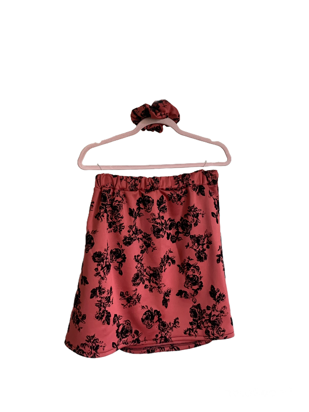 Scarlet/Black Flocked Floral Skirt/Scrunchie Set