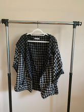 Load image into Gallery viewer, Black/White Plaid Jacket
